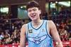 两双到手！杨瀚森半场14中7拿到16分10板 其中7前场板
