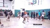 感觉这些都是准NBA球员 库里曾带队在训练营vs准状元弗拉格