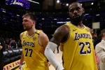 ESPN文章发表后更正：湖人被出售前 詹姆斯通过代理人得到了通知